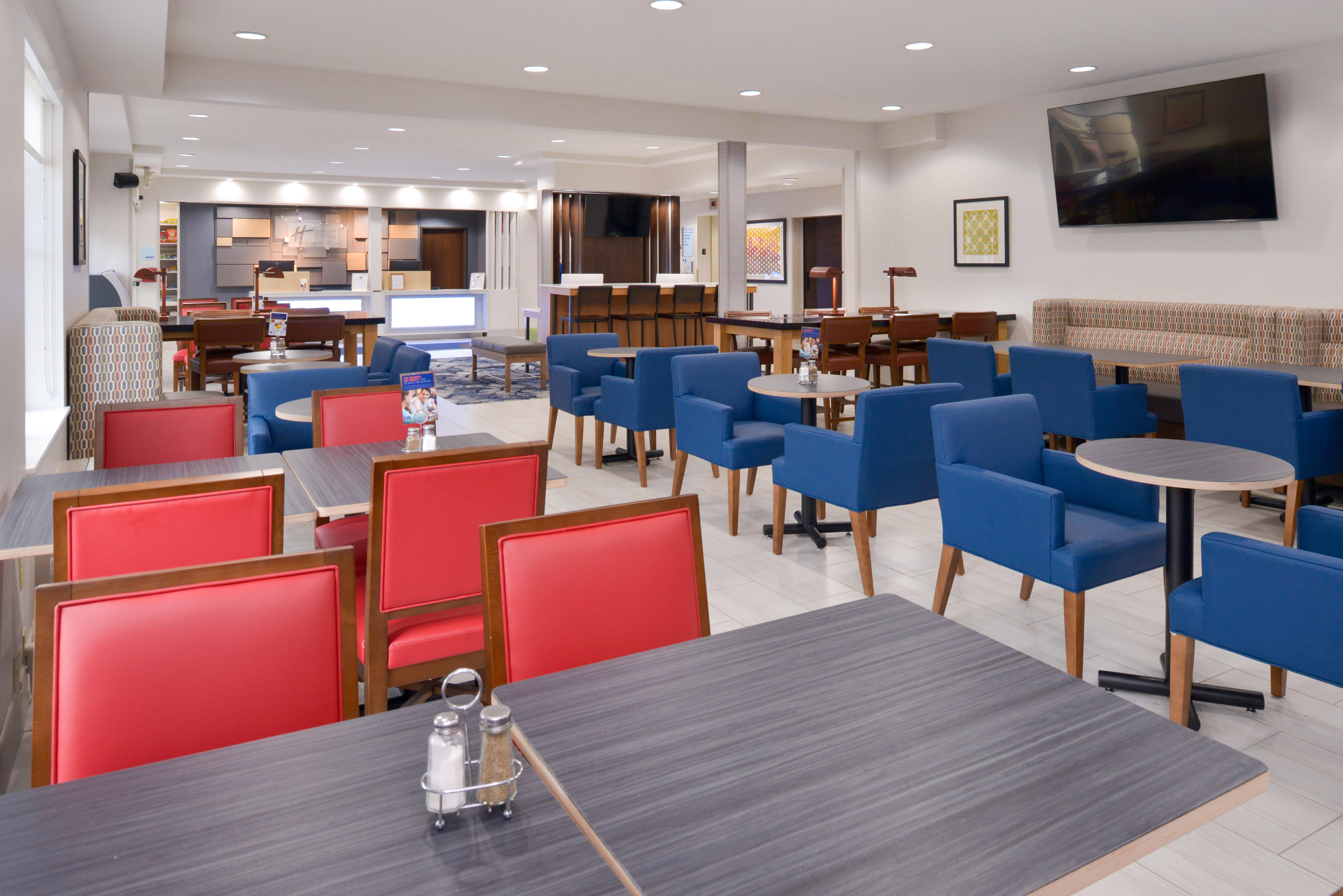 Holiday Inn Express Wixom By Ihg Exterior foto